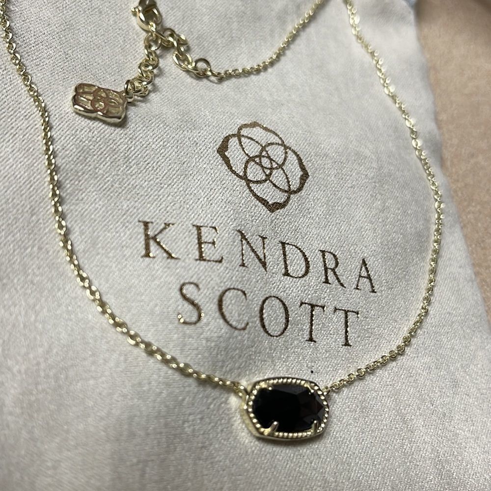 KENDRA Scott Elisa Pendant Necklace Black Stone Gold Necklace - Picture 7 of 9
